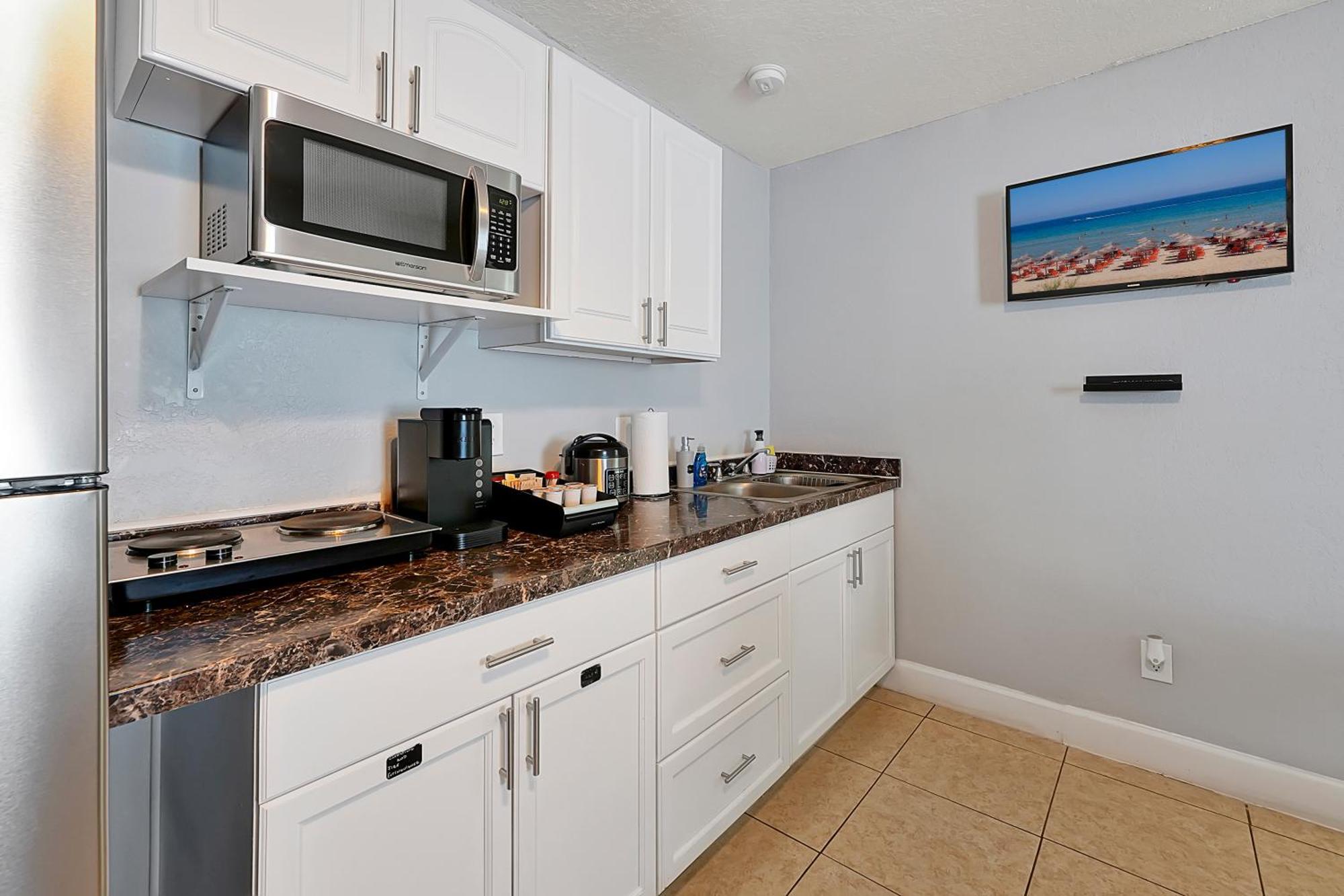 Comfortable Private Room In Tampa: The Wanderlust Extérieur photo